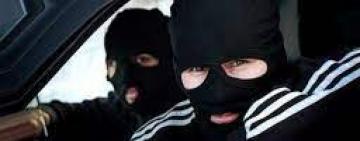 В Одесской области вооруженные разбойники в масках ворвались в частный дом: подробности